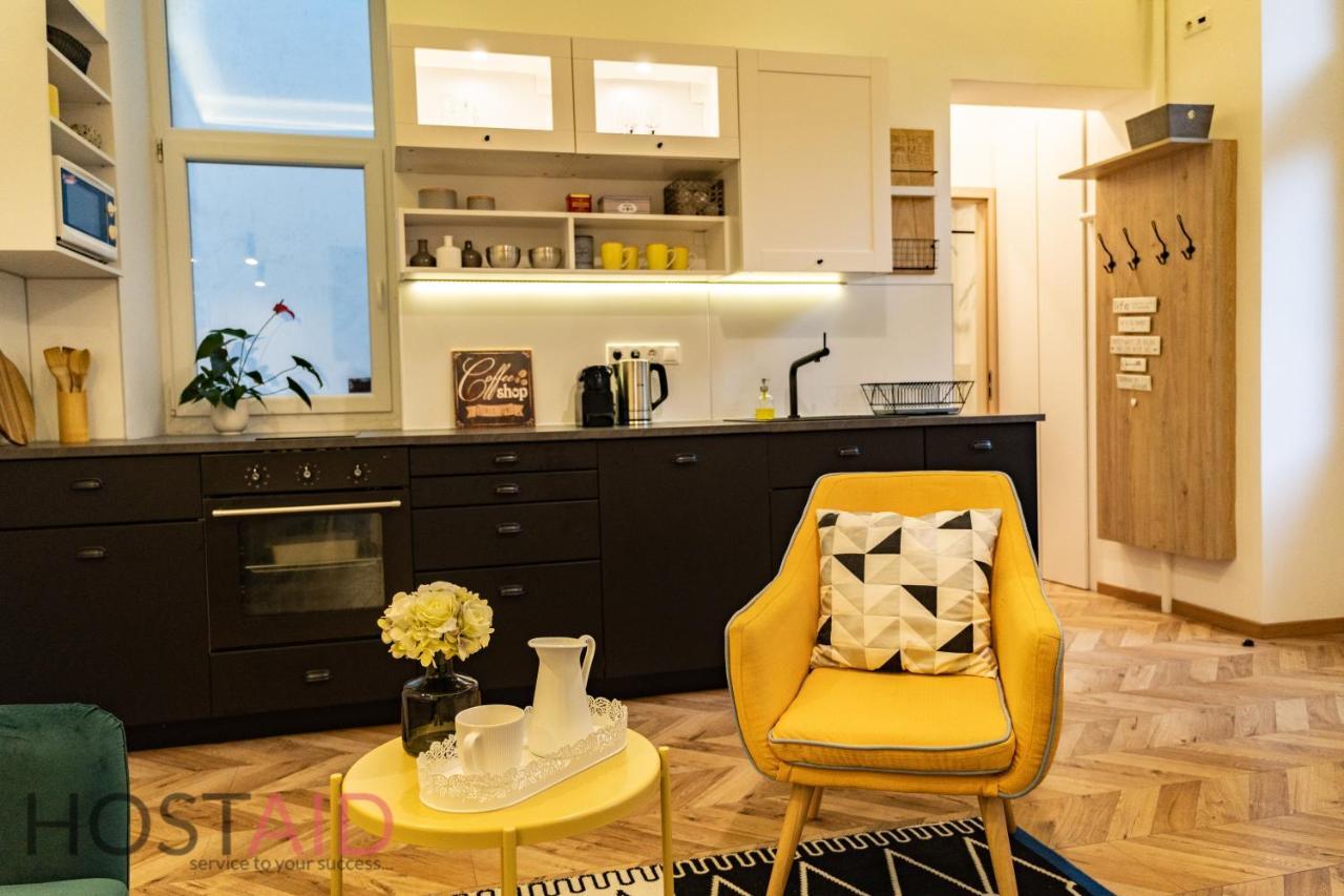 M10 Apartment - Hostaid Budapešť Exteriér fotografie